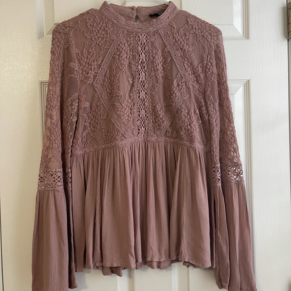American Eagle dressy shirt